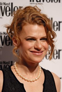 Sandra Bernhard
