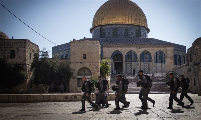 The Temple Mount-Flash 90